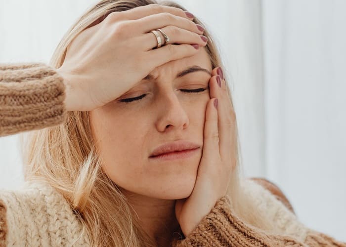 Ear and headache pain caused by wisdom teeth