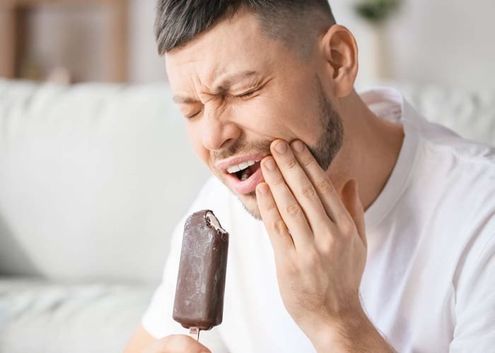Symptoms of Tooth Decay